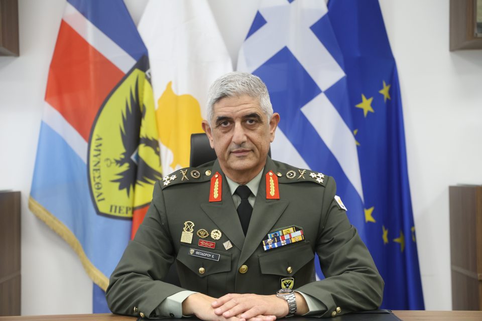  Εμμανουήλ Θεοδώρου: Ύψιστη υποχρέωση η επιχειρησιακή ετοιμότητα της Εθνικής Φρουράς