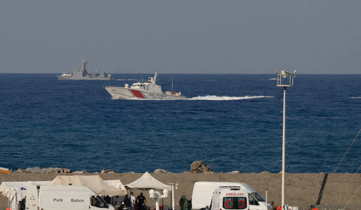 Ναυάγιο στην Κερύνεια: Δύσκολες ώρες για οικογένεια, δύο παιδιά μεταξύ των αγνοούμενων - Φωτογραφία