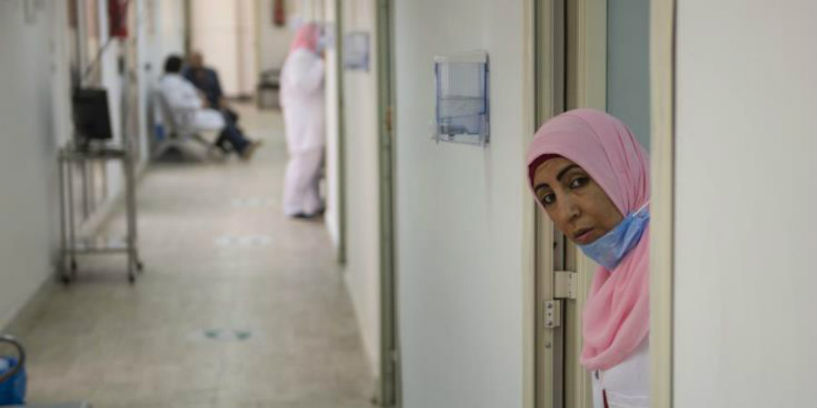 ΚΟΡΩΝΟΪΟΣ: Απεβίωσαν 307 Αιγύπτιοι ιατροί  από την αρχή της πανδημίας