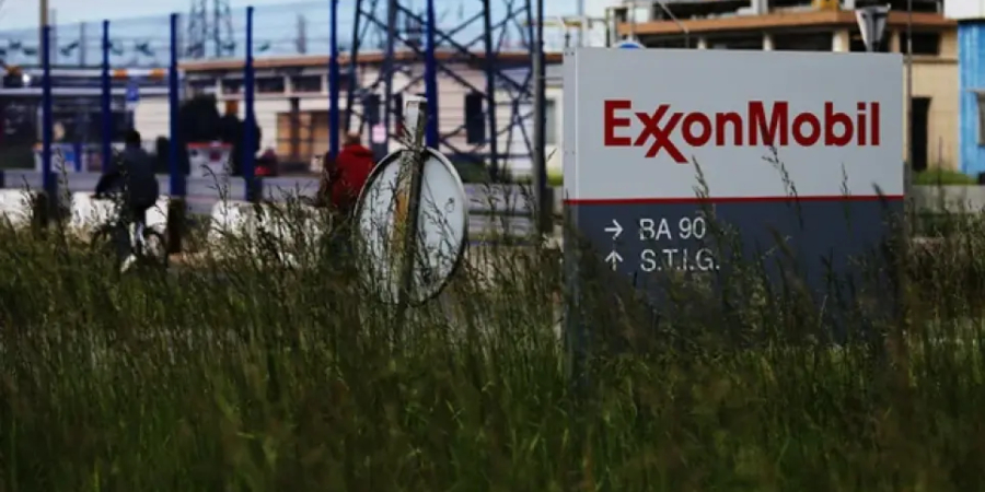 Εισβολή στην Ουκρανία: Η ExxonMobil θα αποσυρθεί από τη Ρωσία