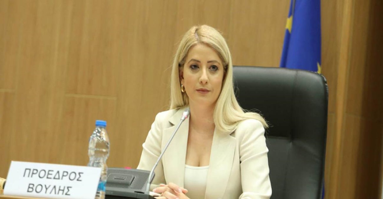 Αναφορά στη θυσία του Γρηγόρη Αυξεντίου από Πρόεδρο Βουλής - Tηρήθηκε ενός λεπτού σιγή