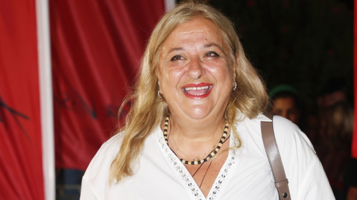 Η Ελισάβετ Κωνσταντινίδου αποκάλυψε πως ήθελε να υποδυθεί τη Θεοπούλα στο Παρά Πέντε