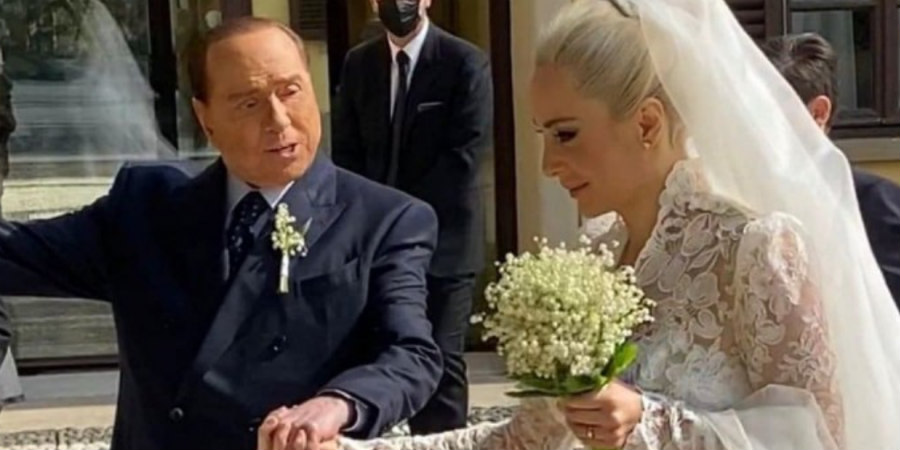 Σίλβιο Μπερλουσκόνι: Παντρεύτηκε την κατά 53 χρόνια νεότερή σύντροφο του! (Βίντεο)
