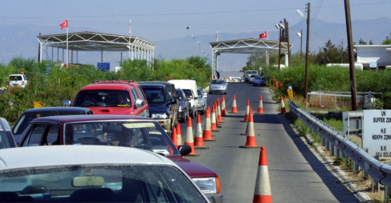Έσπασαν κάθε ρεκόρ οι διελεύσεις από οδοφράγματα – Ξεπέρασαν τα 7εκ. μέσα σε ένα χρόνο
