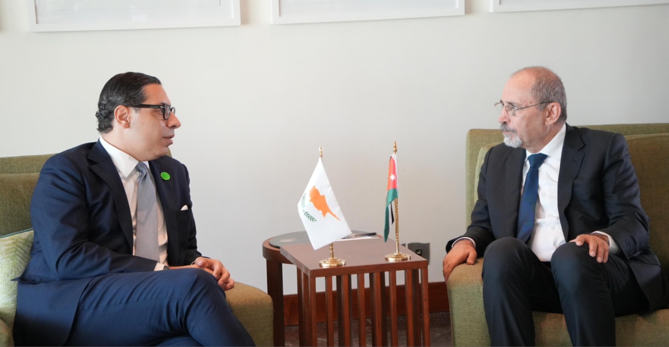 Εντατική διπλωματία Κόμπου στο Μπαχρέιν – Προετοιμασία για την τριμερή Κύπρου-Ελλάδας-Ιορδανίας