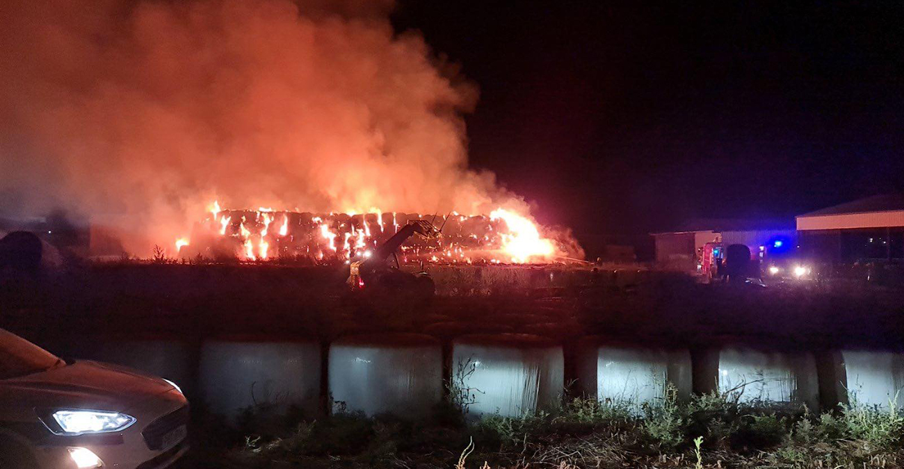 Κάηκαν 1500 μπάλες σανού από την πυρκαγιά στο Δάλι- Προστατεύτηκαν όλα τα ζώα 