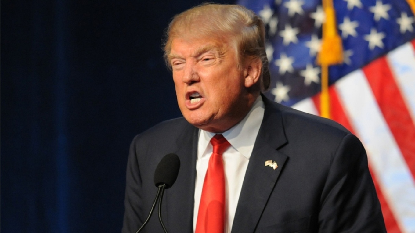 Τραμπ για Στενά του Ορμούζ: «Αν το Ιράν μπλοκάρει το πετρέλαιο, θα το πλήξουμε 20 φορές σκληρότερα»