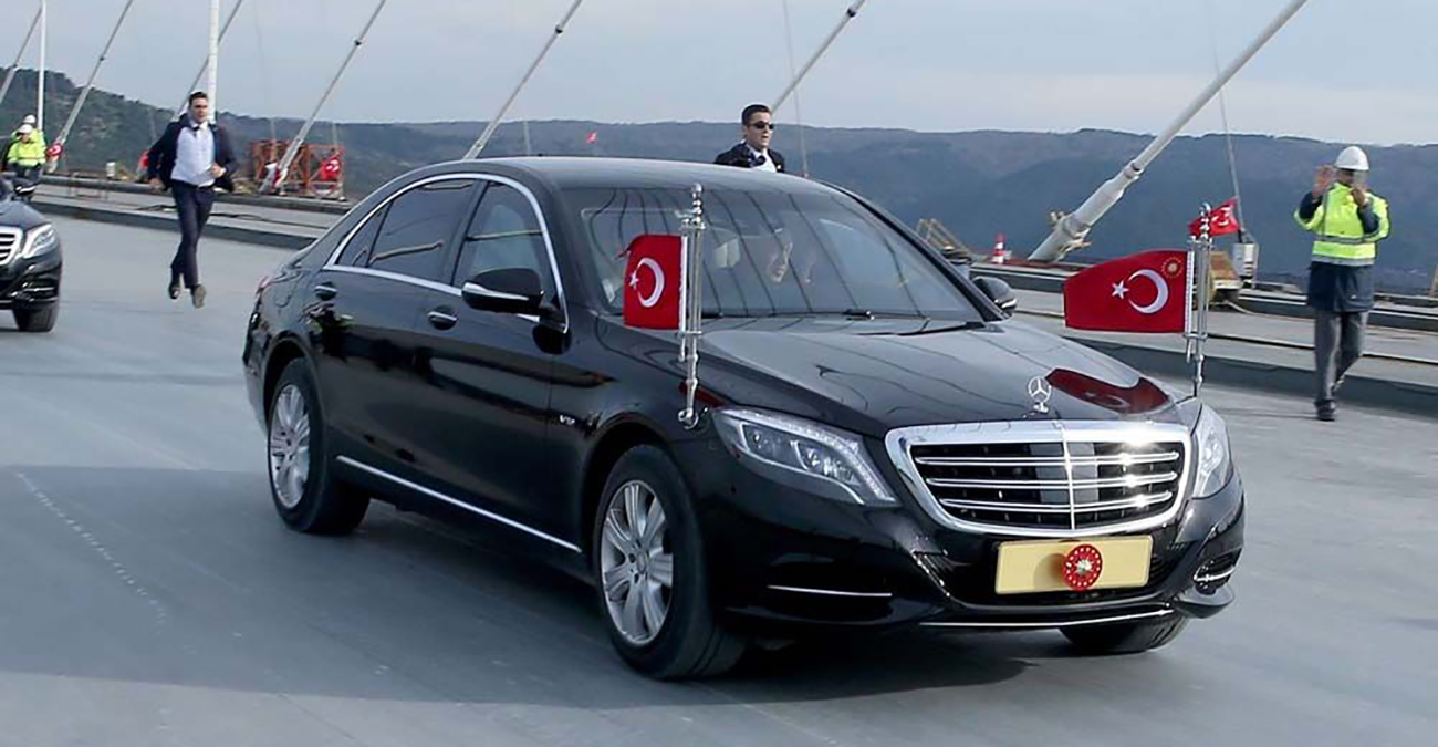 Ιδού με ποιο αυτοκίνητο πάει στην Ελλάδα ο Ερντογάν - Κοστίζει 1 εκατομμύριο λίρες 