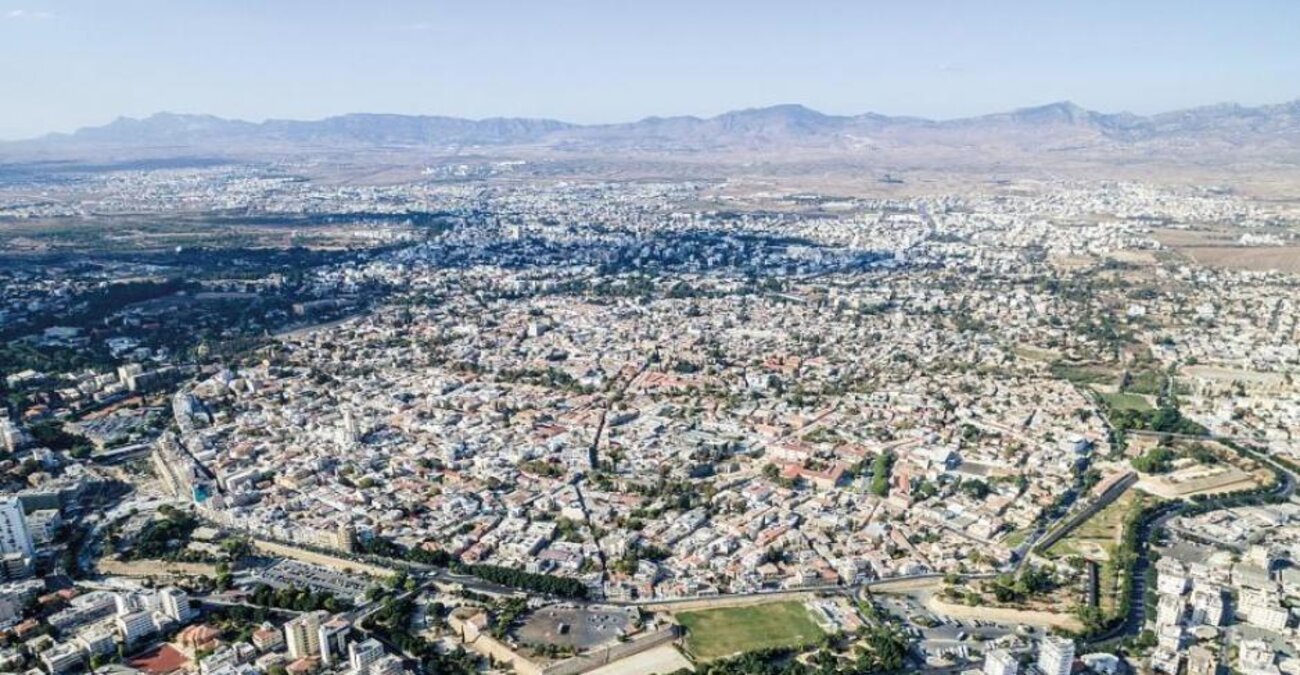 Νέα εποχή για την Τοπική Αυτοδιοίκηση στην Κύπρο - H καινούρια δομή των Δήμων και Επαρχιακών Συμπλεγμάτων