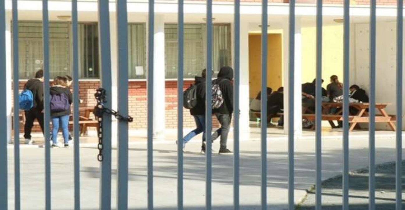 Χωρίς τέλος τα περιστατικά βίας - Γρονθοκοπήθηκε Σύρος μαθητής σε σχολείο