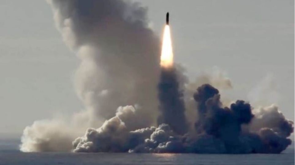 Προειδοποίηση από Ρώσο νομπελίστα για τα πυρηνικά: «Προπαγάνδα από τη Μόσχα, δεν αποκλείεται να τα χρησιμοποιήσει»