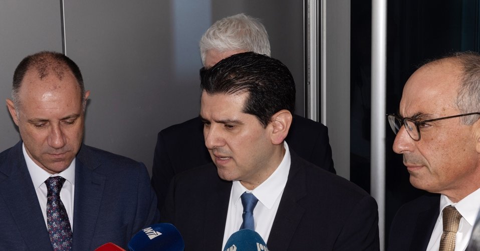  Υπουργός Υγείας: Παραλήφθηκε ποσότητα αντιικών φαρμάκων από Ελλάδα