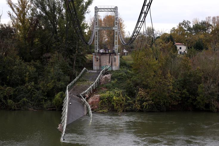 Δύο νεκροί από κατάρρευση γέφυρας στη νοτιοδυτική Γαλλία