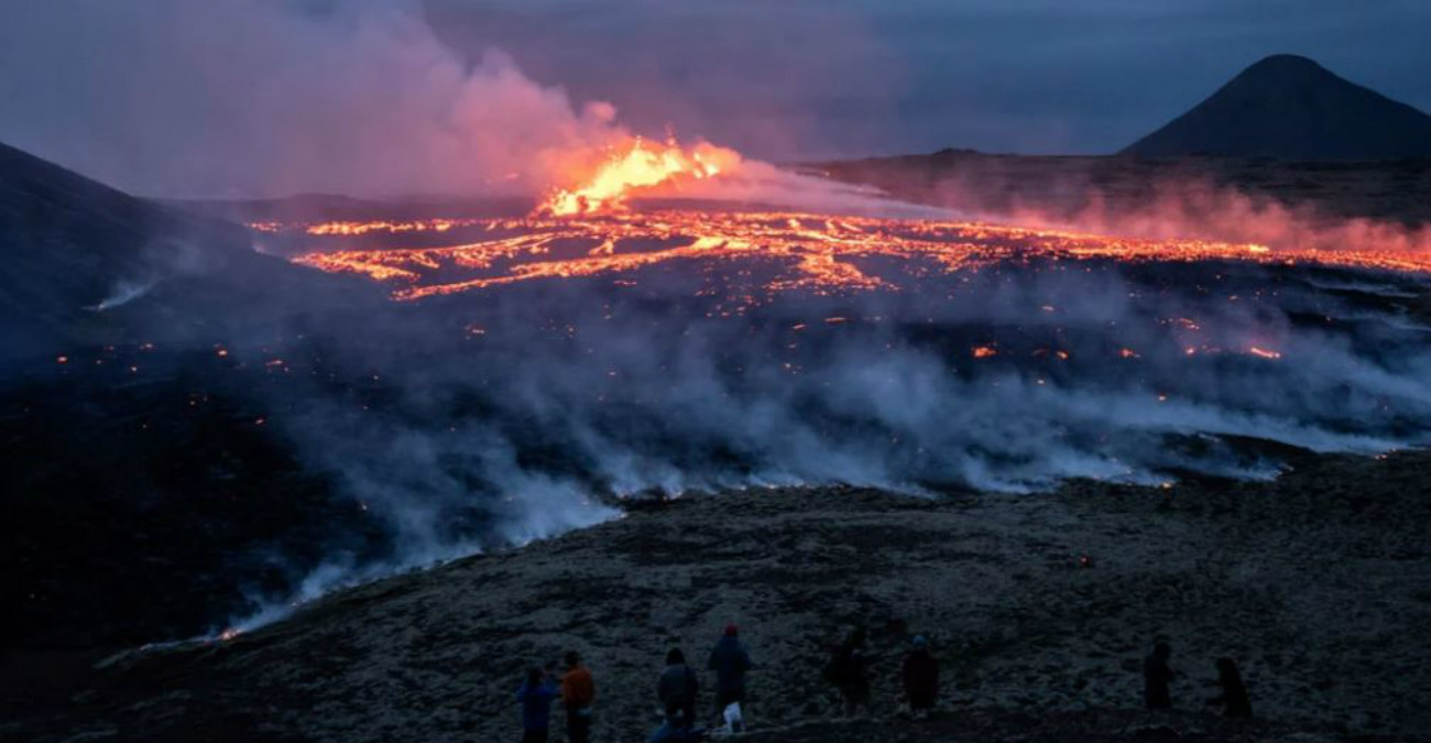Συναγερμός στη Ισλανδία για το ηφαίστειο Fagradalsfjal - Φόβοι για έκρηξη τις επόμενες ώρες - Απίστευτες εικόνες 
