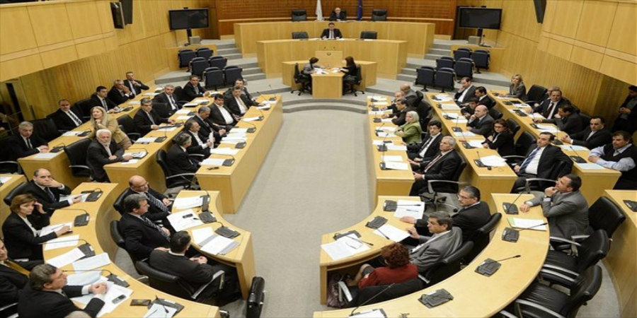 Σχέδιο Ωφελημάτων - Στη Βουλή το συνταξιοδοτικό του δημόσιου και του ευρύτερου δημόσιου τομέα