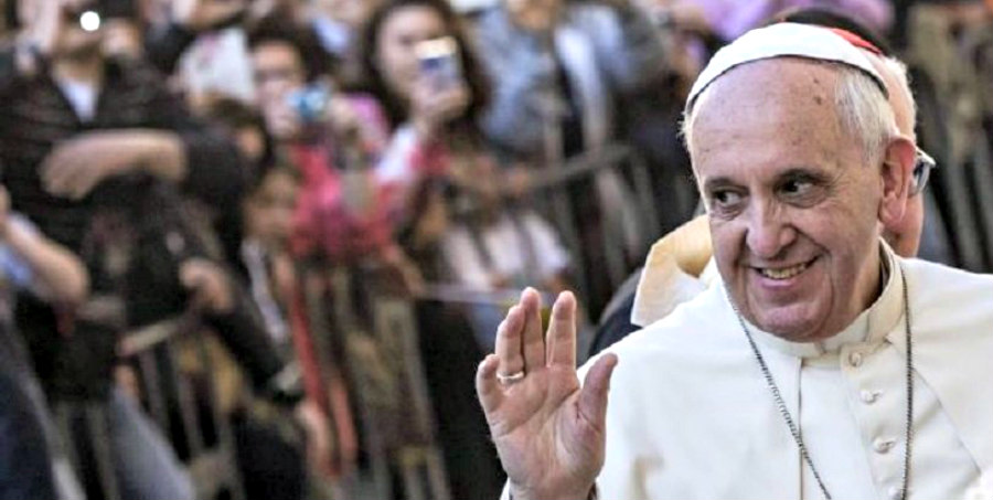 Πάπας σε γονείς ΛΟΑΤΚΙ: «Ο Θεός αγαπάει τα παιδιά σας όπως είναι»