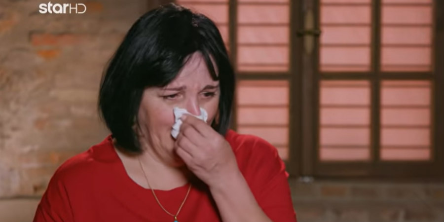 «Κατέρρευσε» στο MasterChef - Δεν έχει δει για 16 χρόνια τα παιδιά της (Βίντεο)
