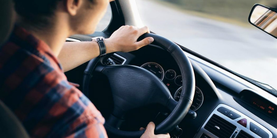 Επαγγελματικές άδειες οδήγησης: Όλες οι λεπτομέρειες για τις γραπτές εξετάσεις   