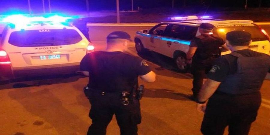 Επεισοδιακή σύλληψη διακινητών - Εμβόλισαν οχήματα της ΕΛΑΣ και επιτέθηκαν σε αστυνομικούς