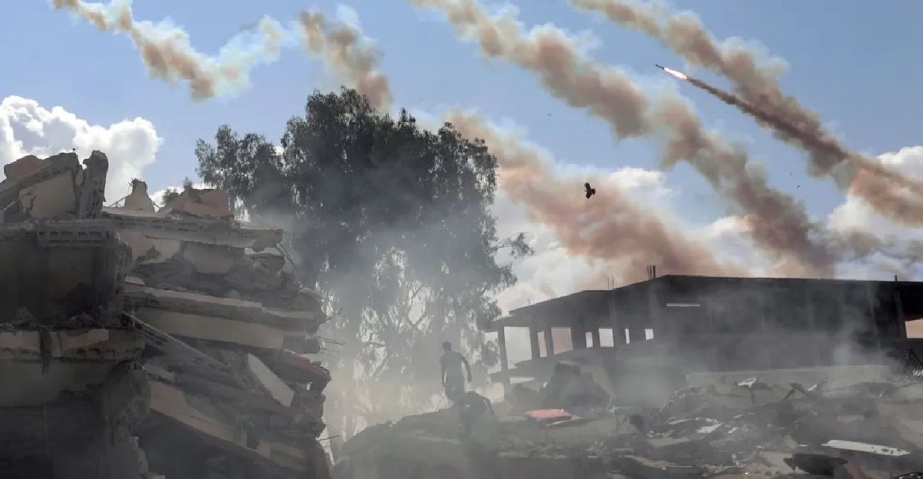 Πάνω από 4.100 άνθρωποι σκοτώθηκαν από ισραηλινούς βομβαρδισμούς στη Γάζα
