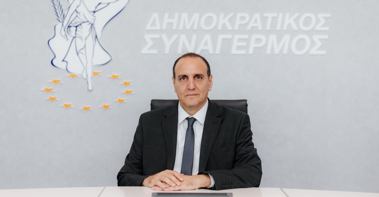 Νέος γύρος στην κόντρα ΔΗΣΥ – Κυβέρνησης: «Μήπως θέλουν να τους πούμε και μπράβο;»