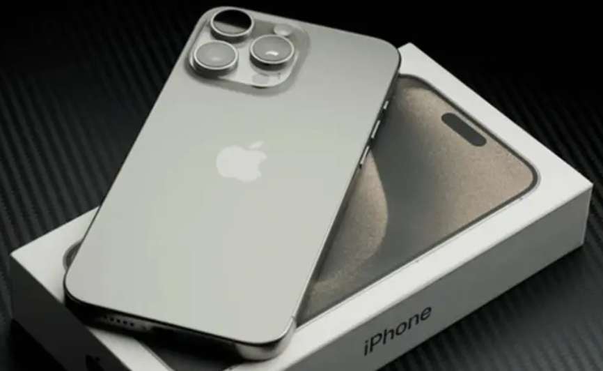 Πώς ένα «τέλειο» iPhone αποδείχτηκε απάτη - Το κατάλαβαν από αυτή τη μια λεπτομέρεια - Δείτε φωτογραφίες