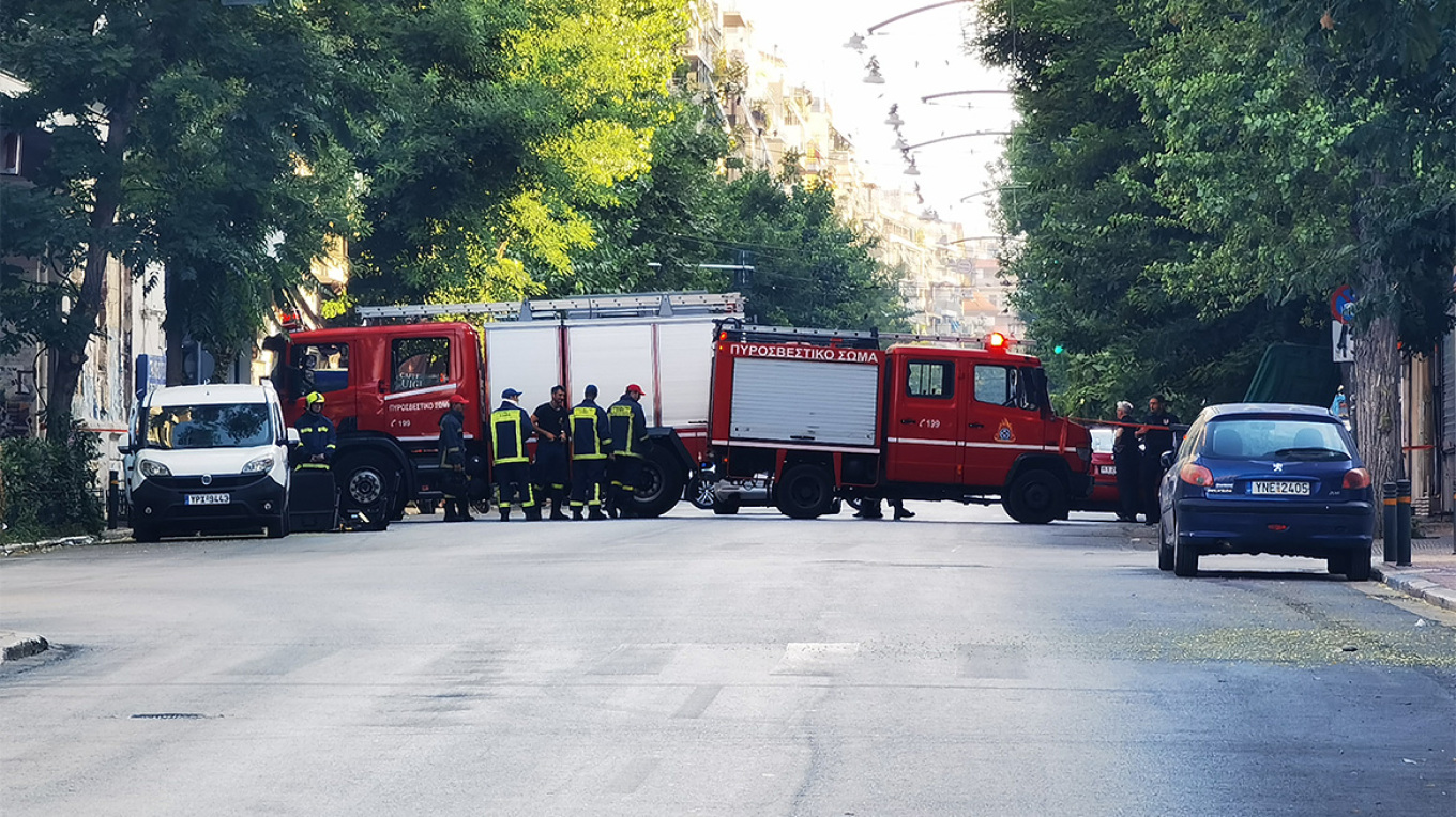 Συναγερμός στο κέντρο της Αθήνας - Ελεγχόμενη έκρηξη μετά από απειλητικό τηλεφώνημα 