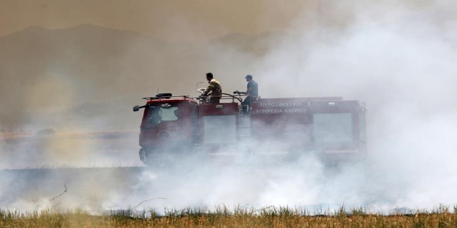 ΛΕΜΕΣΟΣ: Υπό πλήρη έλεγχο δασική πυρκαγιά σε περιοχή της Καλαβασού