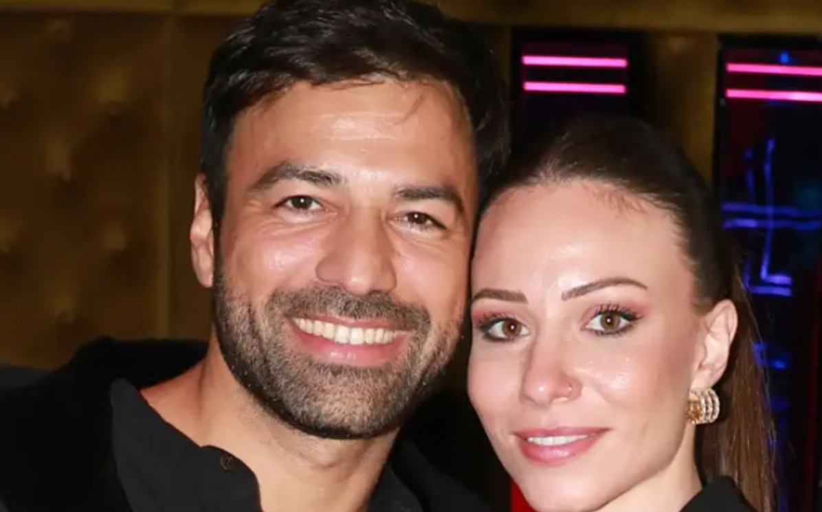 Ανδρέας - Σιμώνη: Για ποιο λόγο ανέβαλαν τη βάφτιση της κόρης τους και ποιο όνομα θα της δώσουν;