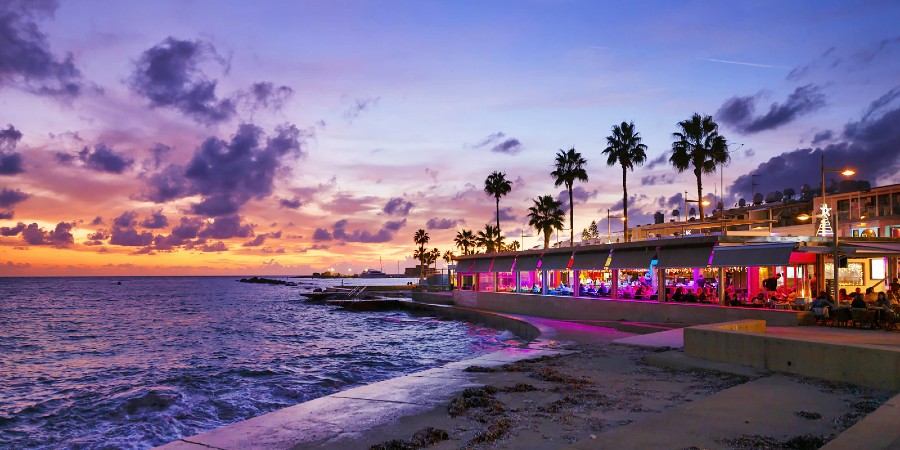 Καιρός: Απολαύστε, σχετικά, καθαρό ουρανό τώρα γιατί… επιστρέφουν βροχές και καταιγίδες – Συνεχίζεται η σταδιακή πτώση της θερμοκρασίας