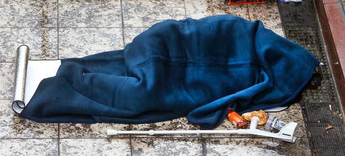 Η Φρανκφούρτη κόβει πρόστιμα στους αστέγους που κοιμούνται σε κεντρικά σημεία