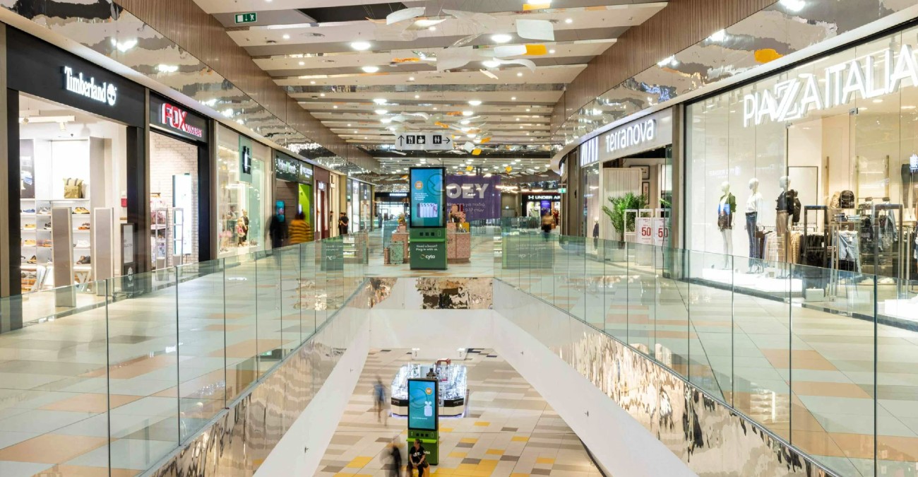 Αργία και έξοδος στα... mall - Ποια καταστήματα θα παραμείνουν ανοιχτά για την 1η Μαΐου