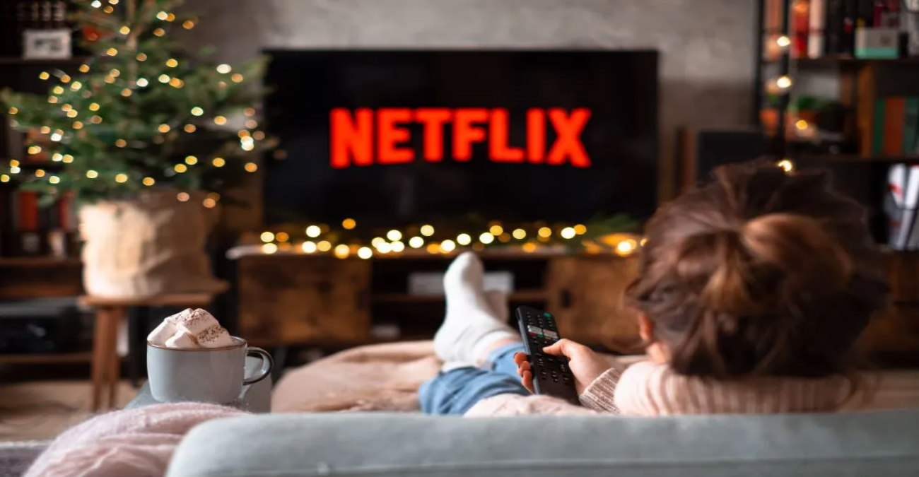 Κρύο, καιρός για… Netflix - Με Χριστουγεννιάτικη διάθεση οι νέες σειρές και ταινίες που θα δούμε τον Δεκέμβριο - Βίντεο