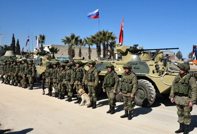 ΣΥΡΙΑ: Εφτασαν ενισχύσεις του Ρωσικού στρατού- Θα βοηθήσουν στην απόσυρση των κουρδικών δυνάμεων