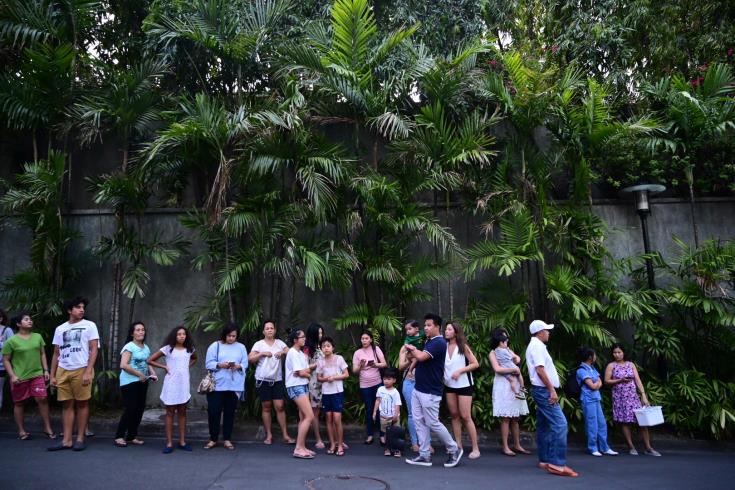 Τουλάχιστον οκτώ νεκροί στις Φιλιππίνες από τον Εγκέλαδο 6,1 ρίχτερ 