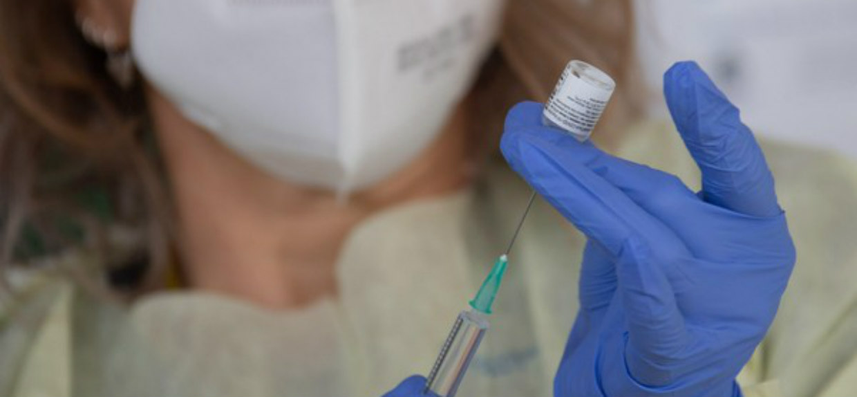 Διευθετήθηκαν πάνω από 11.000 ραντεβού για εμβολιασμό από τα άτομα ηλικίας 64 ετών