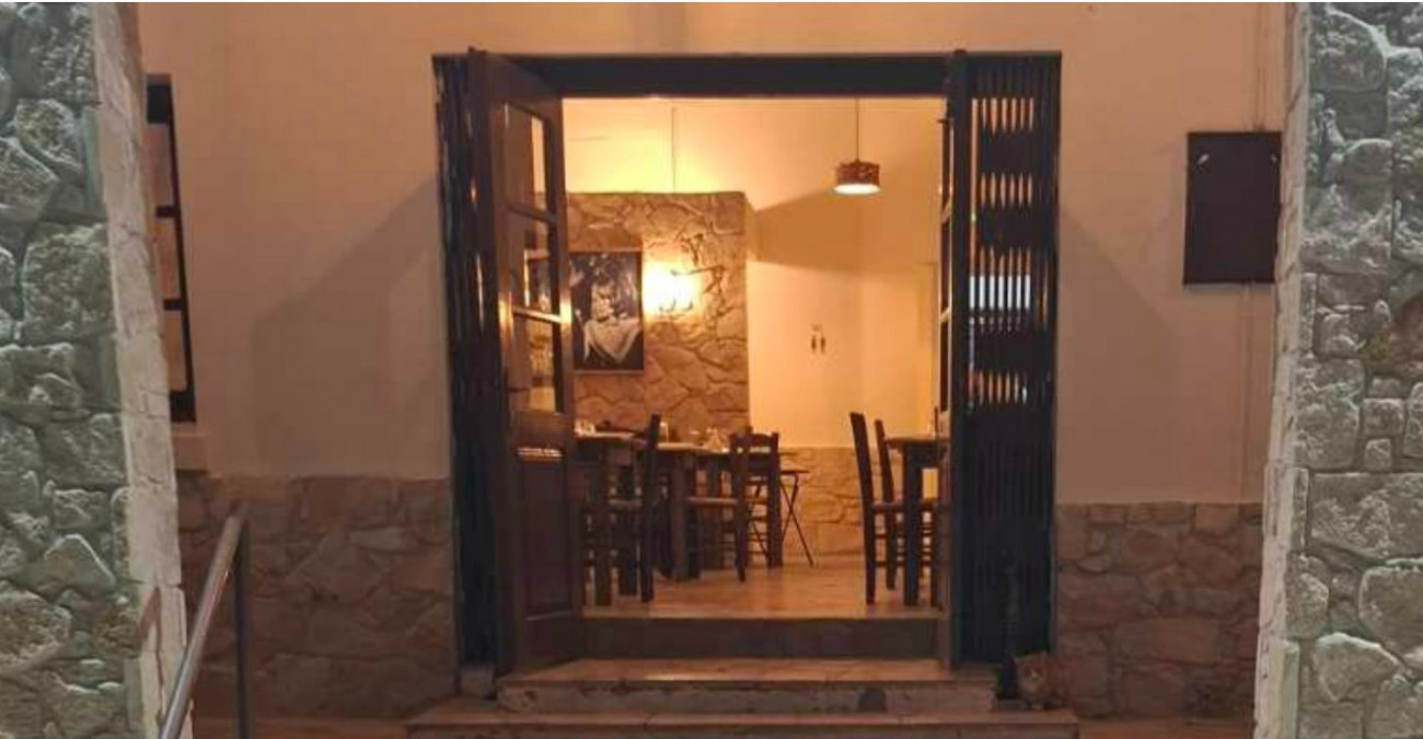 Σ' αρέσει το φαγητό; Η νέα ταβέρνα στο χωριό με «άρωμα» παράδοσης - Πότε ανοίγει επίσημα τις πόρτες της