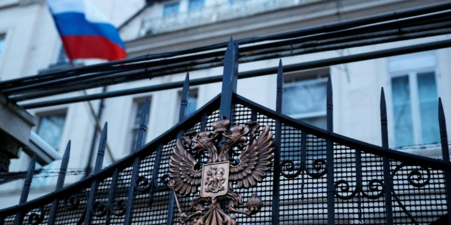 Ικανοποίηση Λονδίνου για απελάσεις Ρώσων διπλωματών