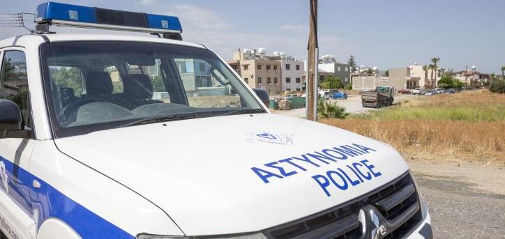ΛΕΜΕΣΟΣ-ΔΙΑΤΑΓΜΑ:  15 νεαροί έπαιζαν ποδόσφαιρο και επιτέθηκαν σε γυναίκα αστυνομικό- Έγιναν συλλήψεις