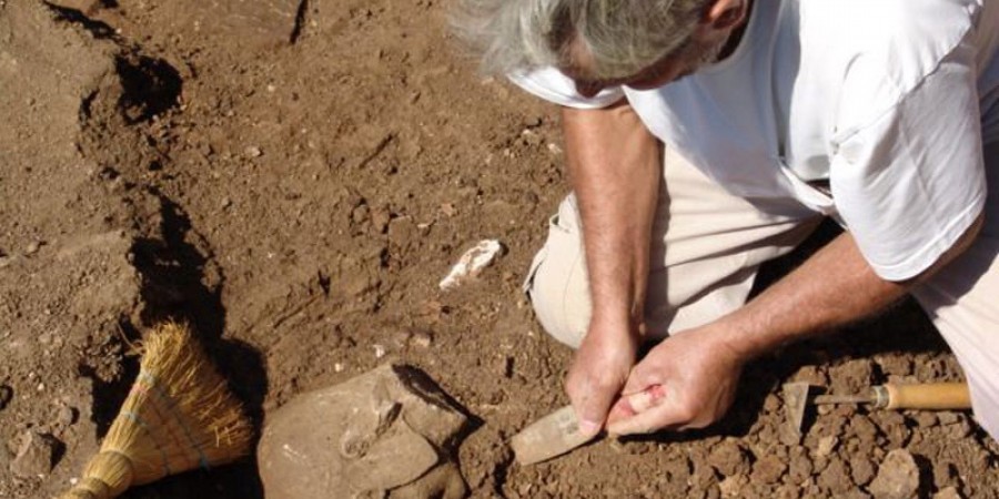 Αρχαιολογικός θησαυρός ανακαλύφθηκε στην αρχαία Δρομολαξιά - ΦΩΤΟΓΡΑΦΙΕΣ