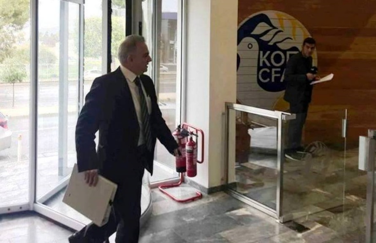 Κεκλεισμένων σε ΑΠΟΕΛ και Ομόνοια, πρόστιμα, αποκλεισμοί, μηδενισμοί! ΟΛΕΣ οι αποφάσεις του Αθλητικού Δικαστή