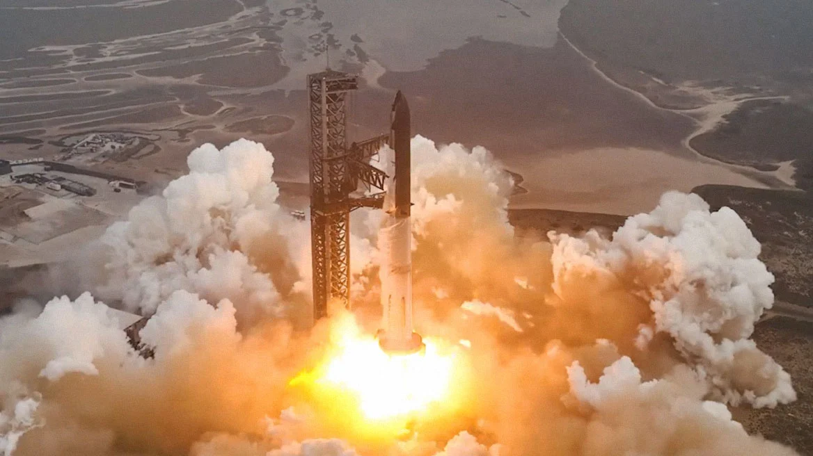 Στη Γη ξανά το Starship της Space X – Ενθουσιασμένος ο Μασκ, παρά τα μικρά προβλήματα - Δείτε βίντεο