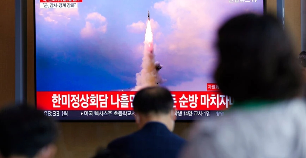 Η Ιαπωνία θα ζητήσει σύγκληση του ΟΗΕ για τις εκτοξεύσεις βαλλιστικών πυραύλων από τη Βόρεια Κορέα