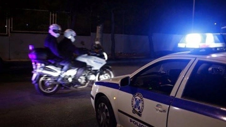Οδηγός μηχανής παρέσυρε και εγκατέλειψε παιδί 2,5 ετών - Συνελήφθη στον Άγιο Δημήτριο
