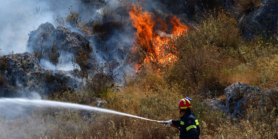 ΠΑΦΟΣ: Υπό έλεγχο η πυρκαγιά στο χωριό Τάλα - Ο απολογισμός