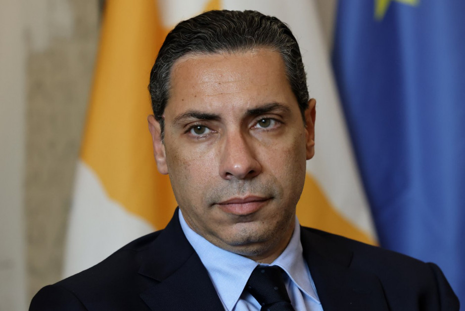Κόμπος: Το ενδεχόμενο ηλεκτρικής διασύνδεσης συζήτησε με Λιβάνιο ΥΠΕΞ