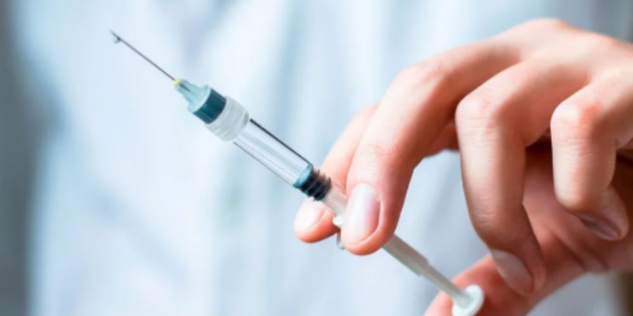 Μετάλλαξη Δέλτα: Η προστασία που προσφέρουν τα εμβόλια AstraZeneca και Pfizer μειώνεται έπειτα από 90 ημέρες (Έρευνα)