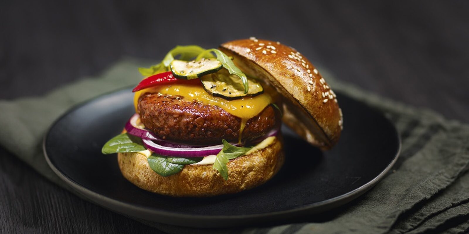 Το νέο spot που «αναστάτωσε» τη Λεμεσό με το αυθεντικό του burger - Δείτε που βρίσκεται - Φωτογραφίες