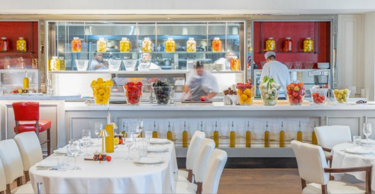 Νέα άφιξη στη μεσημεριανή σκηνή της Λεμεσού: Εδώ θα μπορείς να απολαύσεις ένα κομψό lunch κάθε Παρασκευή