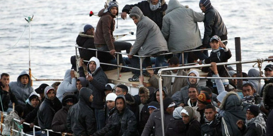 ΠΡΩΤΑΡΑΣ: Πλοιάριο με μετανάστες ανοικτά της Κύπρου -Άμεση κινητοποίηση